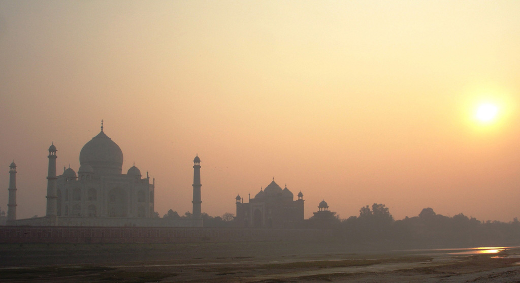 Índia: Taj Mahal e pr do sol
